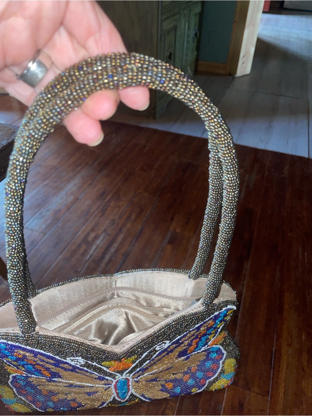 BEAUTIFUL Beaded Butterfly Accent Bag in Blue and Gold - Picture 6 of 12